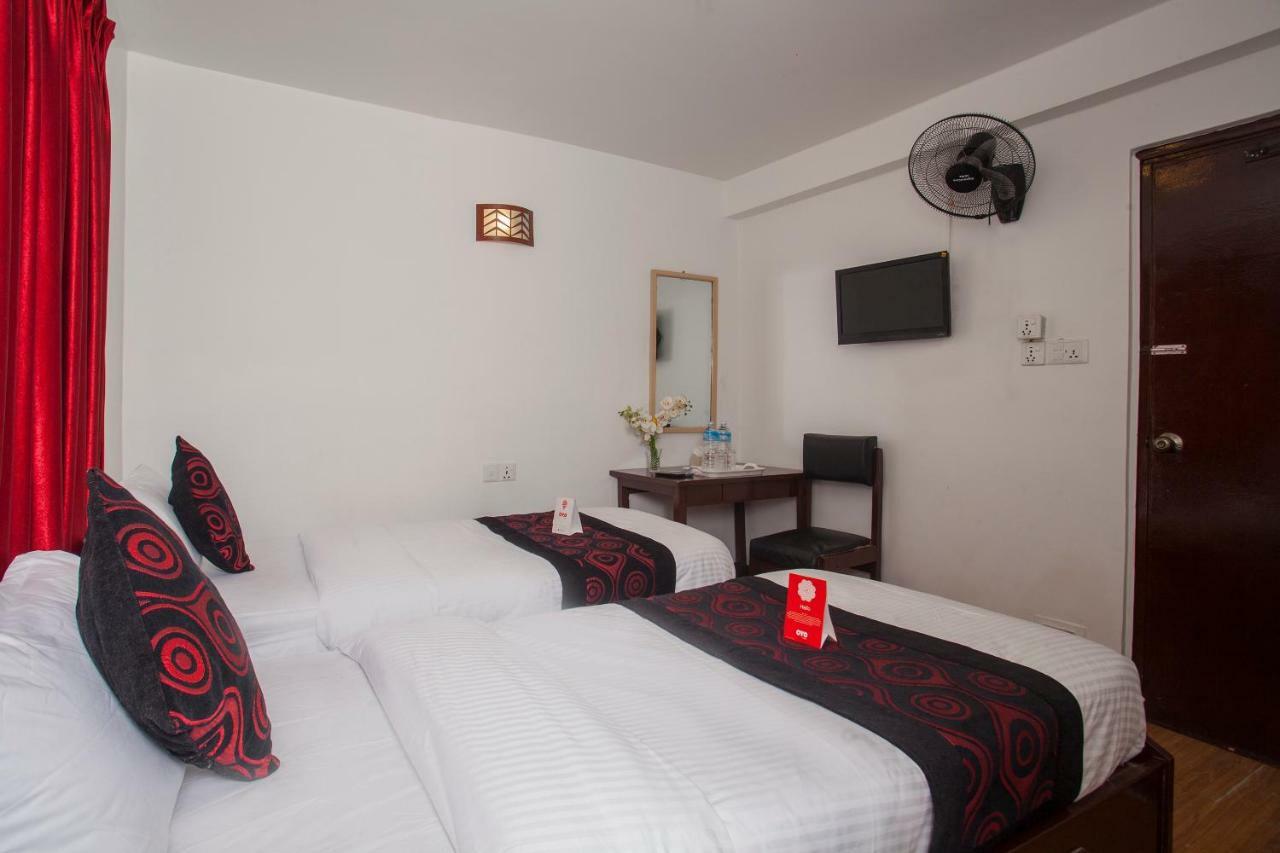 Oyo 175 Hotel Felicity Katmandu Eksteriør billede